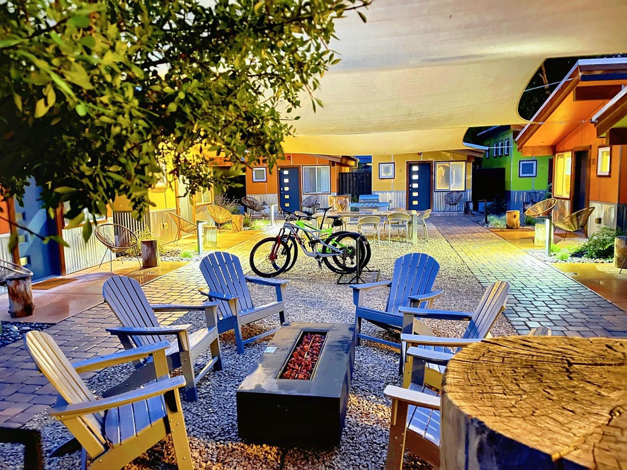מואב Downtown Kokopelli West 7 - Newly Remodeled Stylish Studio מראה חיצוני תמונה